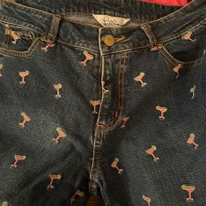 Lilly Pulitzer size 8 embroidered jeans
